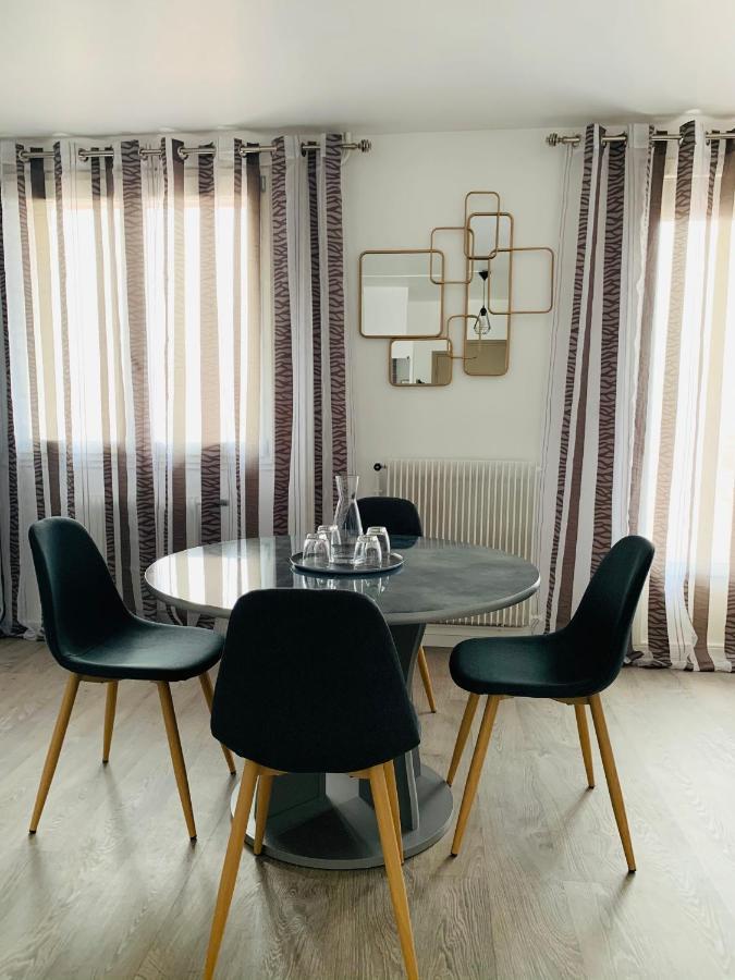 St Louis Appartement Роанн Екстер'єр фото
