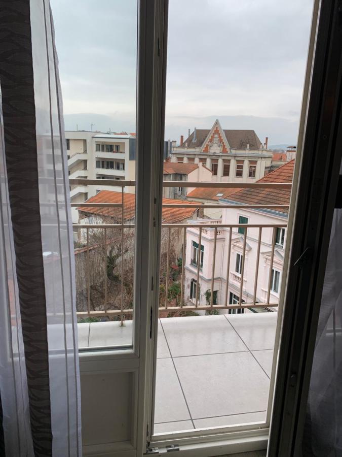 St Louis Appartement Роанн Екстер'єр фото
